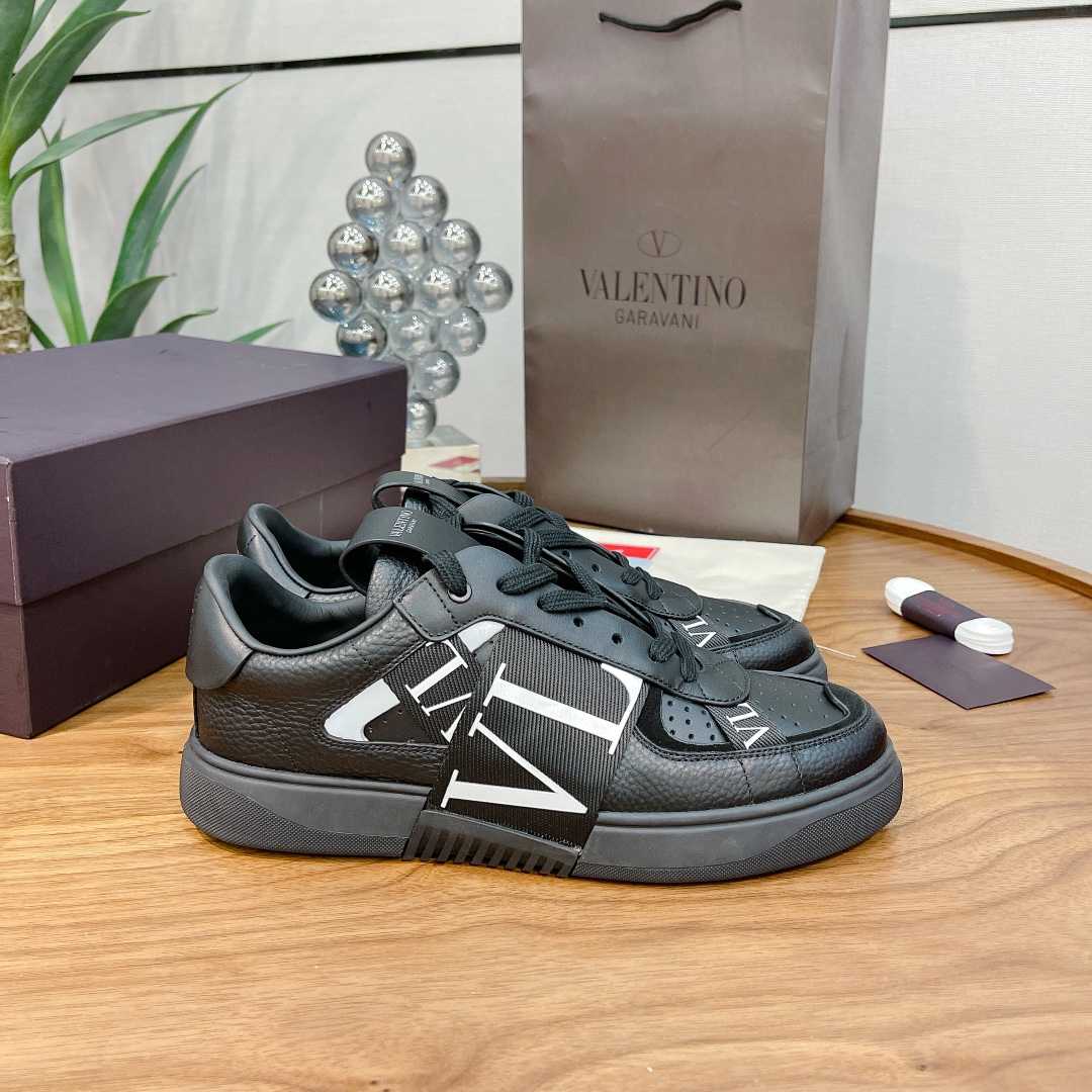 Valenti Low-top Calfskin VL7N Sneaker With Bands - FashionPlug