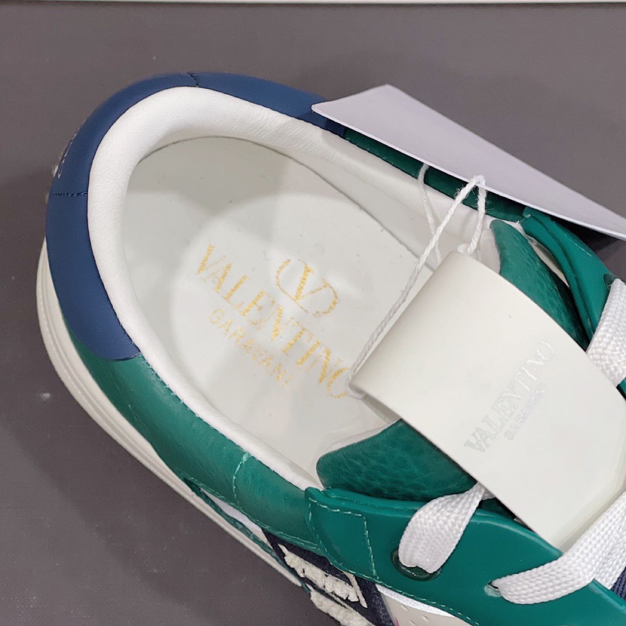 Valenti Garavani VL7N Low-Top Sneakers - FashionPlug