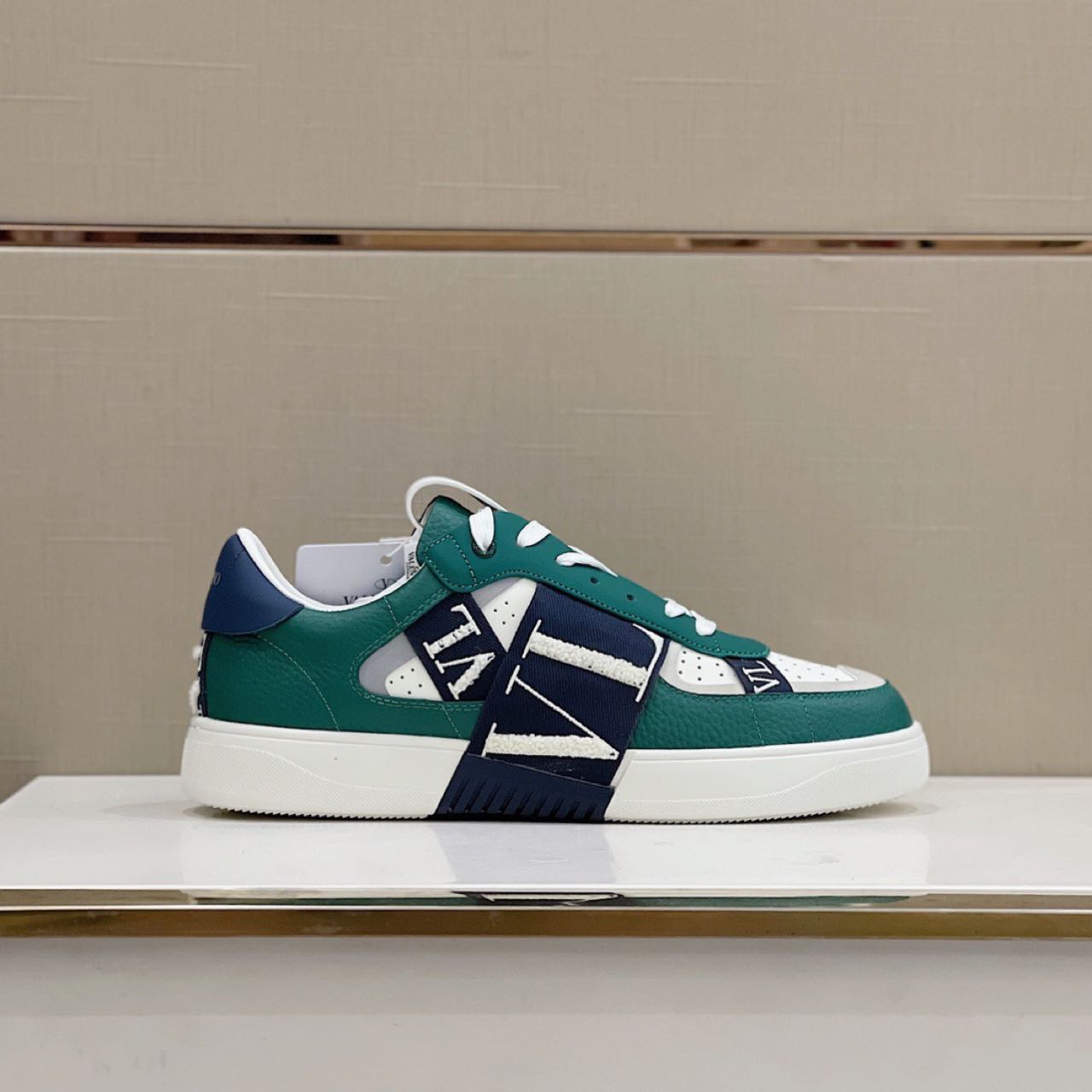 Valenti Garavani VL7N Low-Top Sneakers - FashionPlug