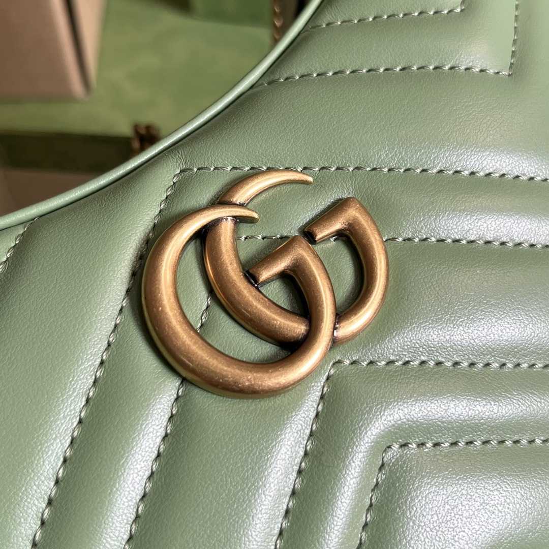Gucci GG Marmont Matelassé Mini Bag(21.5-11-5cm) - FashionPlug