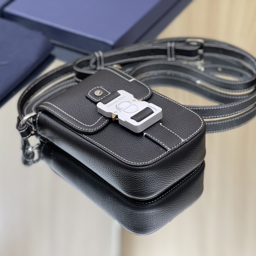 Dior Saddle Vertical Pouch With Strap  - FashionPlug