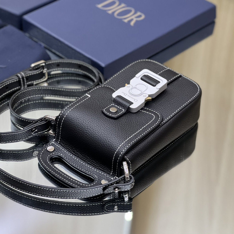 Dior Saddle Vertical Pouch With Strap  - FashionPlug