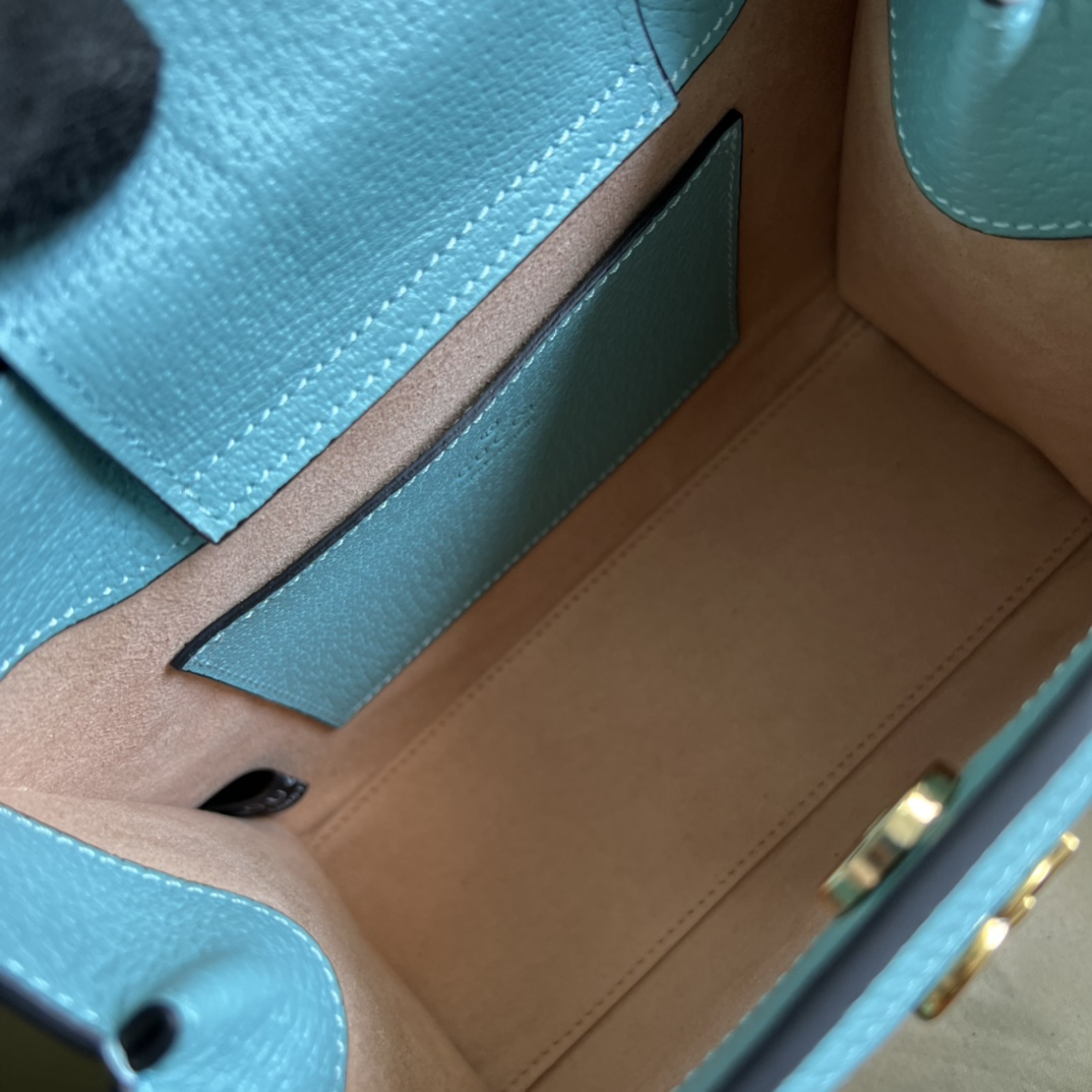 Gucci Diana Mini Tote Bag(20*16*10cm) - FashionPlug