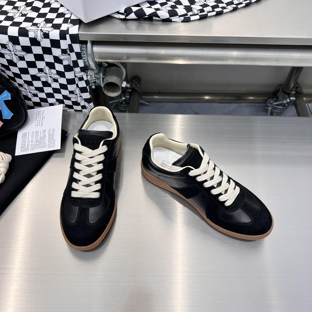 Maison Margiela Replica Sneakers - FashionPlug