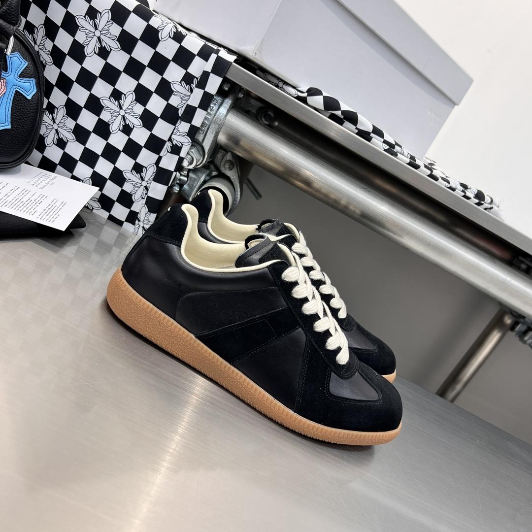 Maison Margiela Replica Sneakers - FashionPlug