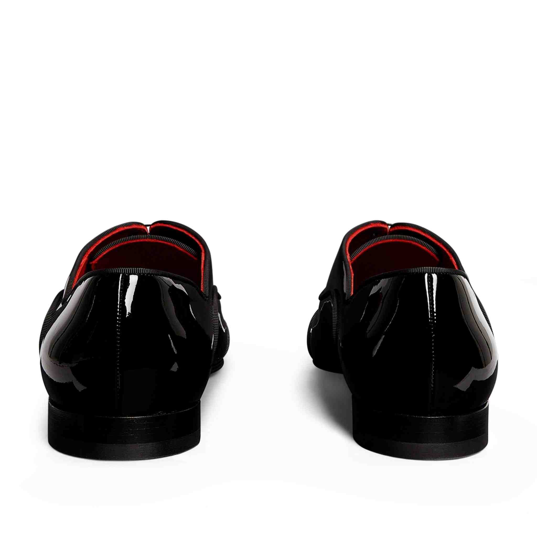 Christian Louboutin Greggy Chick Patent Leather Oxford Shoes - FashionPlug