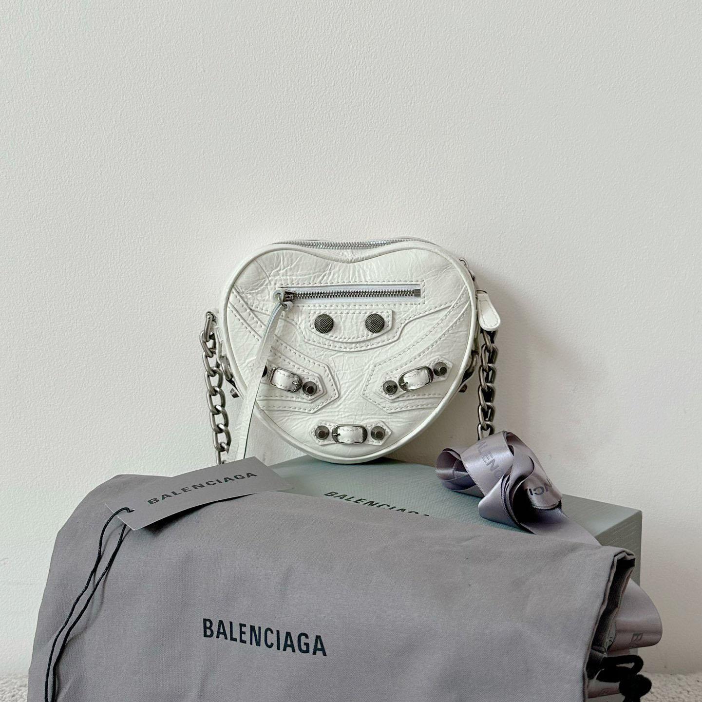 Balenciaga Le Cagole Heart Mini Bag In Optic White (16-12.7-4.5cm) - FashionPlug