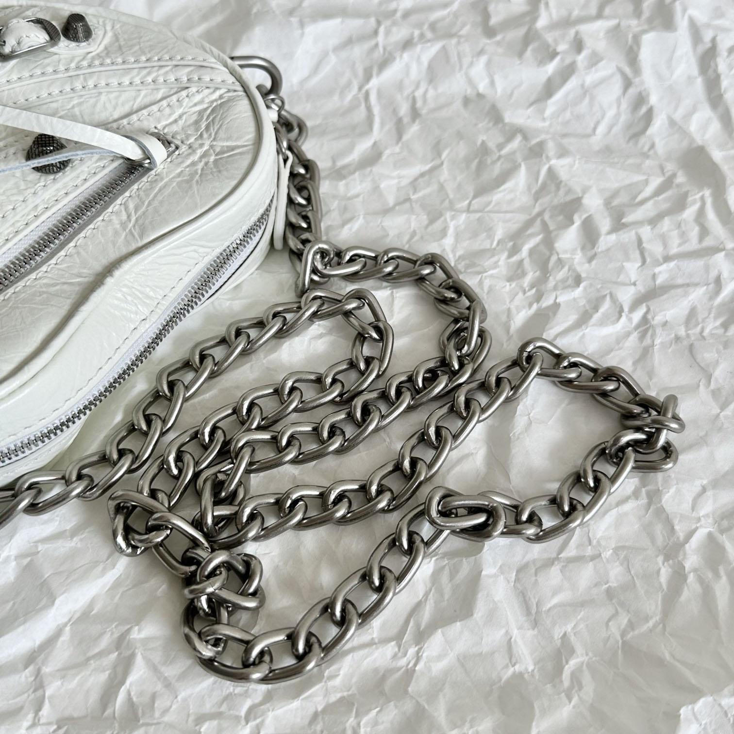 Balenciaga Le Cagole Heart Mini Bag In Optic White (16-12.7-4.5cm) - FashionPlug