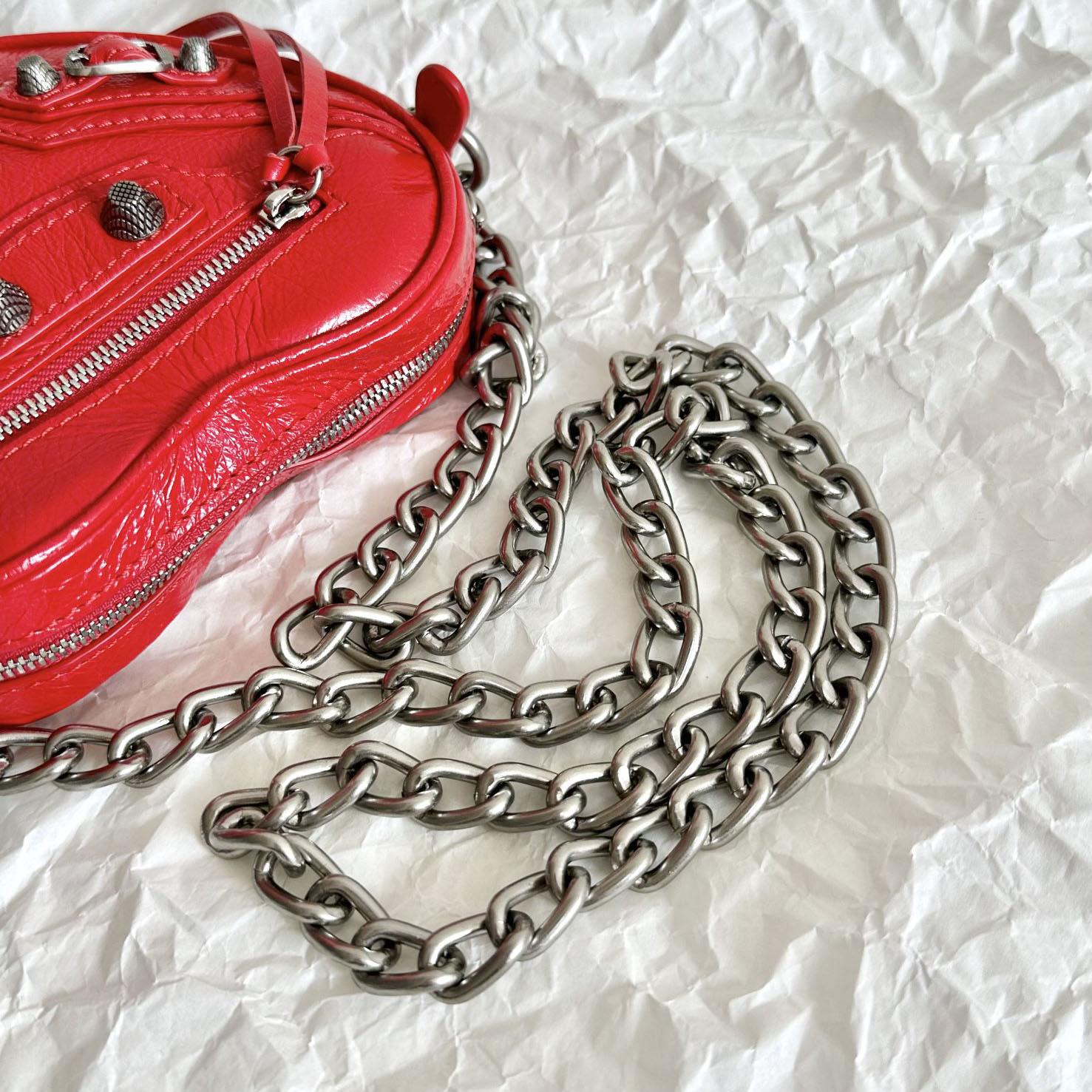 Balenciaga Le Cagole Heart Mini Bag In Red (16-12.7-4.5cm) - FashionPlug