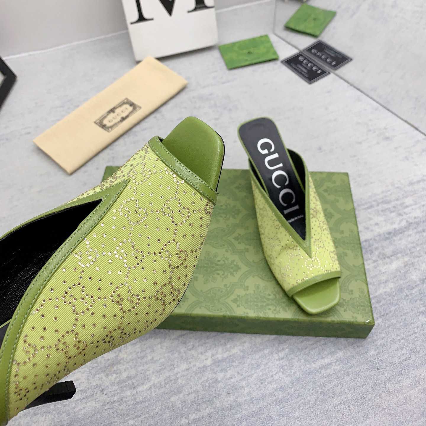 Gucci Women's GG Slide Sandal - FashionPlug