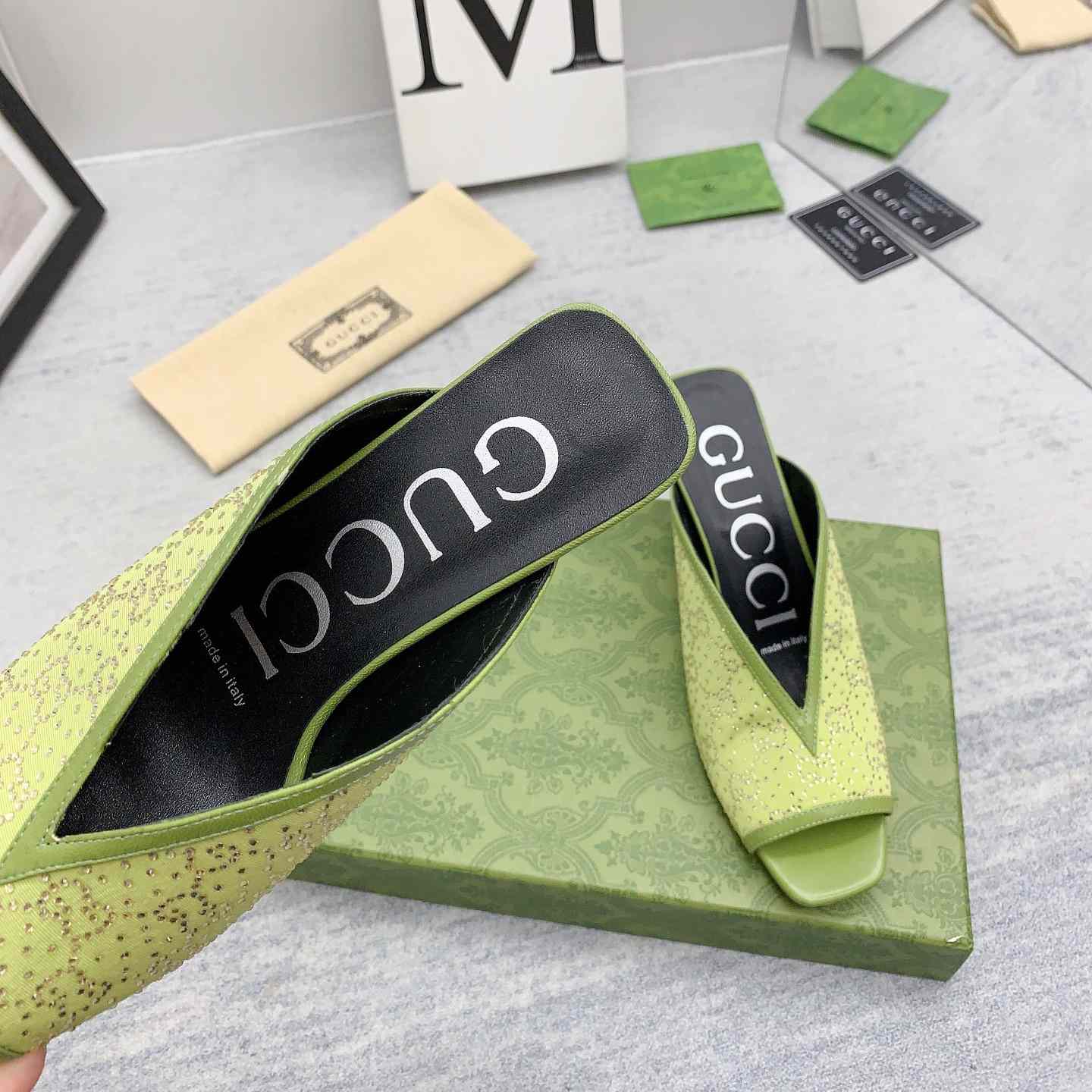 Gucci Women's GG Slide Sandal - FashionPlug
