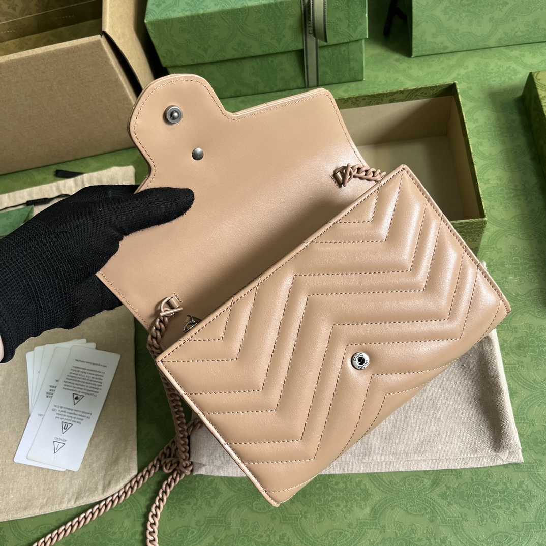Gucci GG Marmont Matelassé Mini Bag(20-13-6cm)   - FashionPlug