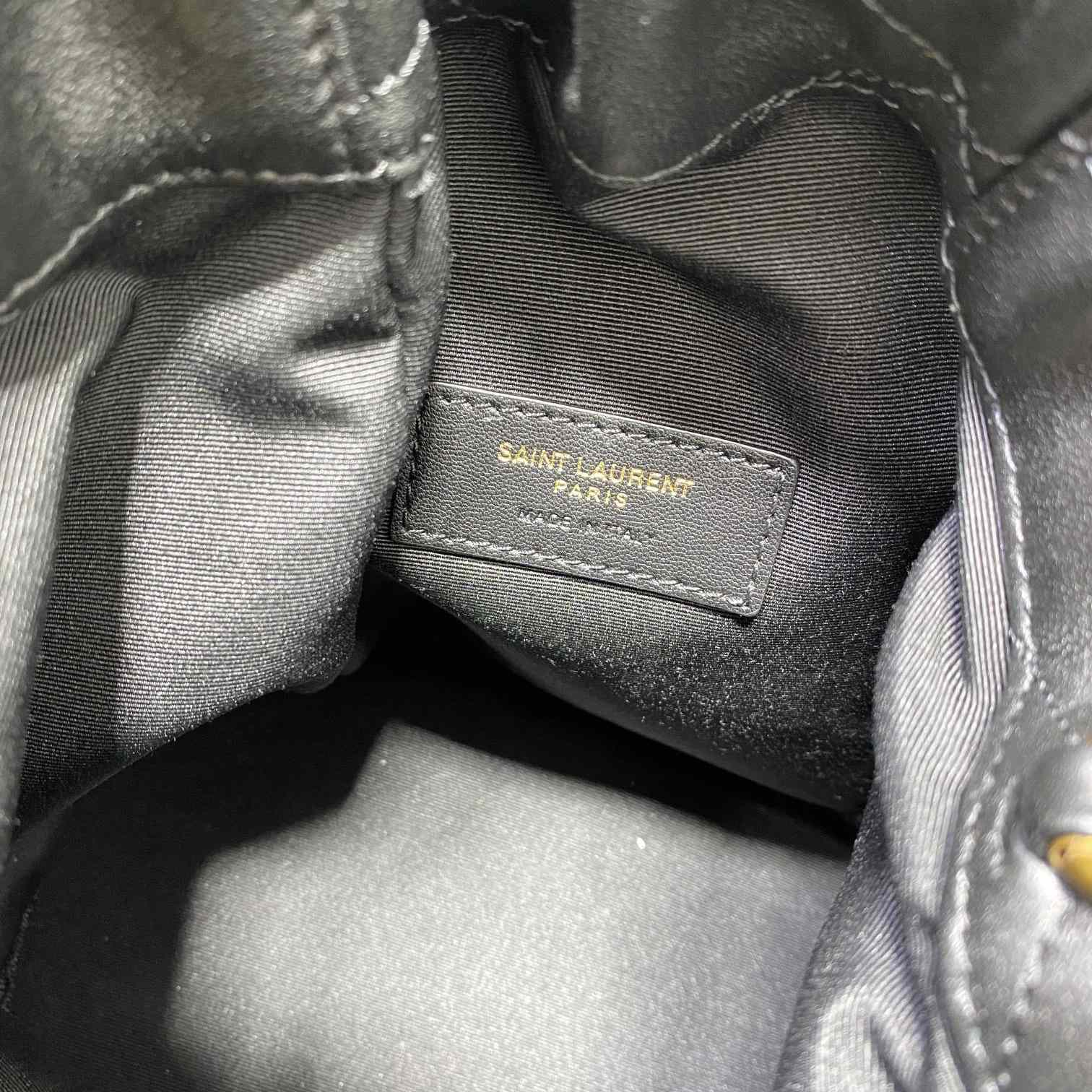 Saint Laurent Le Maillon Hook Bucket Bag(7.5x10.6x4.7cm) - FashionPlug