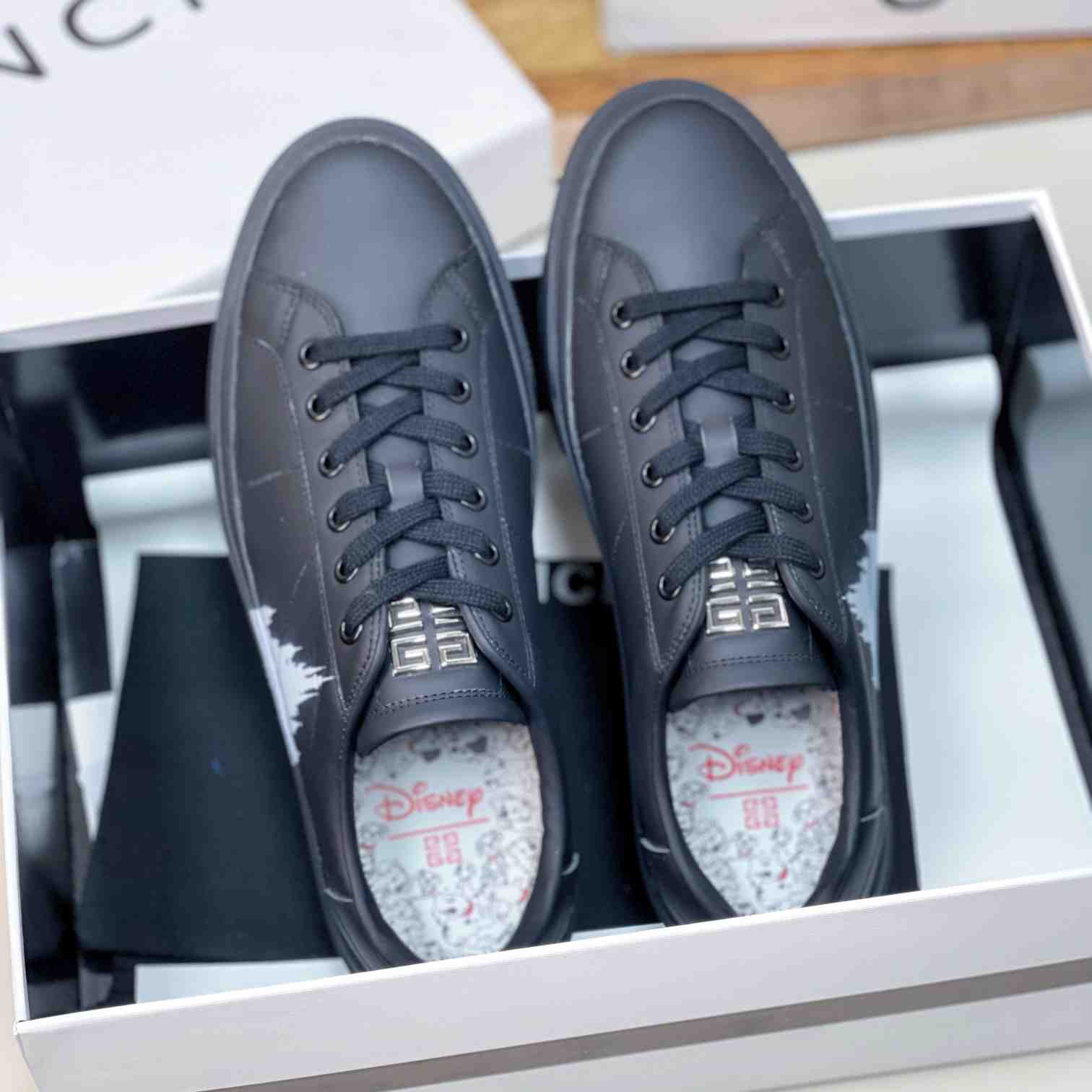 Givenchy City Sport Castle Sneakers In Leather - FashionPlug