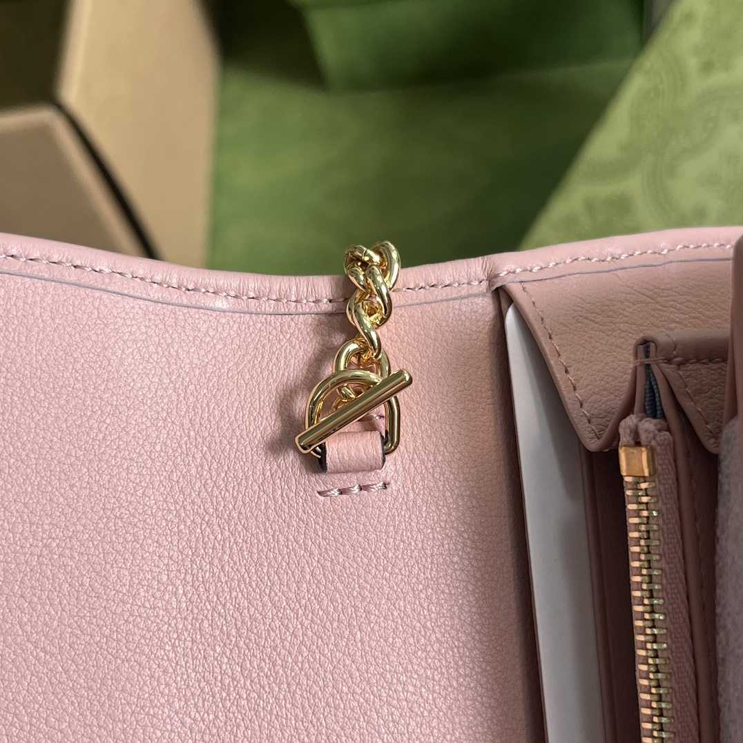 Gucci Blondie Continental Chain Wallet(21x10.5cm) - FashionPlug