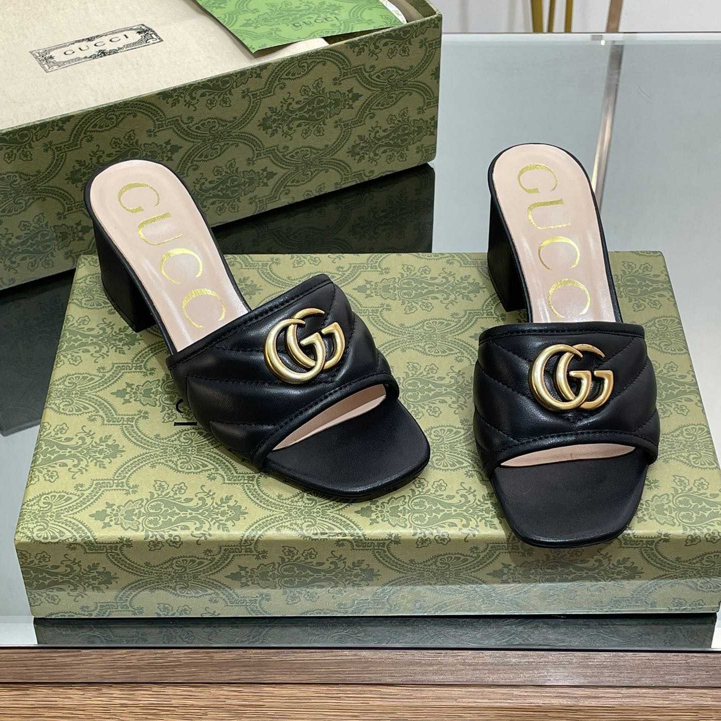 Gucci Women's Double G Slide Sandal - FashionPlug