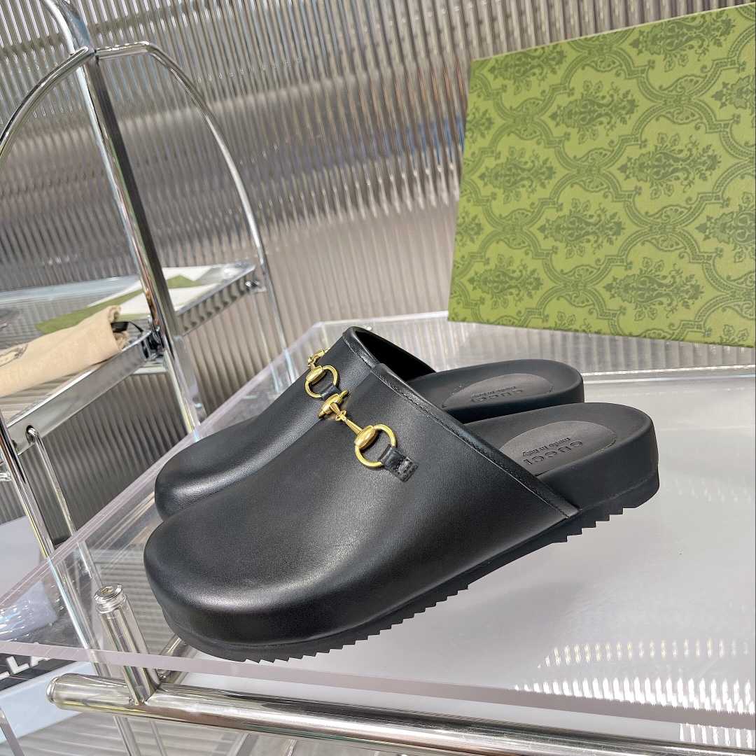 Gucci Horsebit Slip-on Sandal - FashionPlug