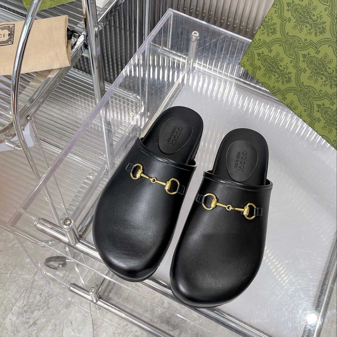 Gucci Horsebit Slip-on Sandal - FashionPlug