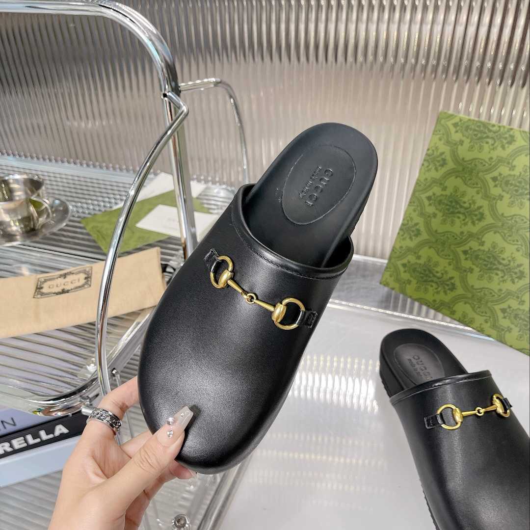 Gucci Horsebit Slip-on Sandal - FashionPlug