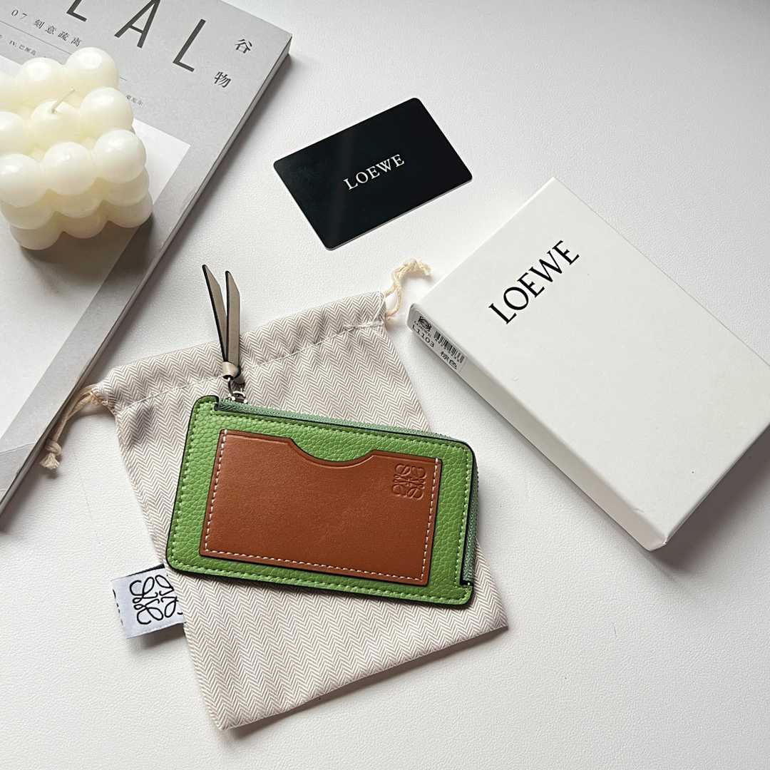 Loewe Coin Cardholder In Soft Grained Calfskin - FashionPlug