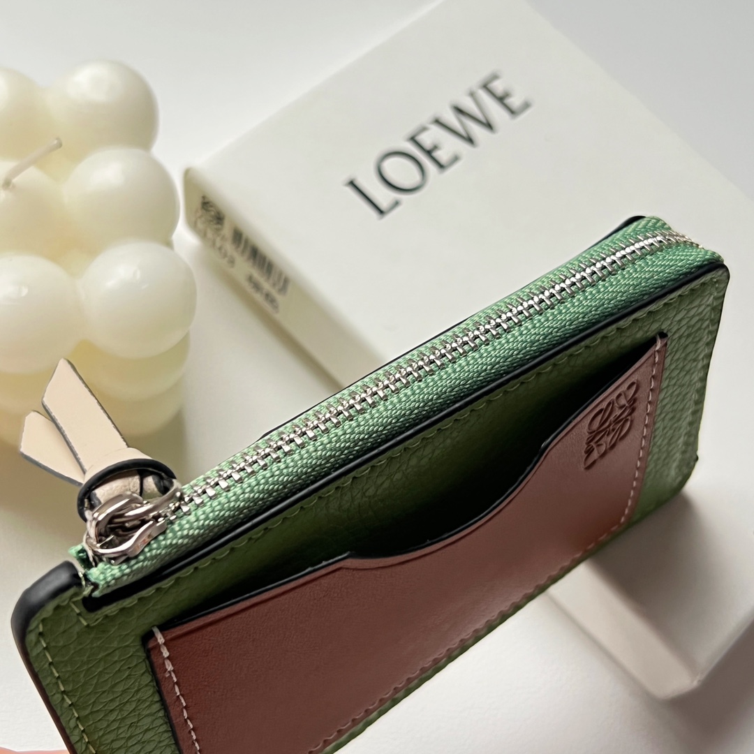 Loewe Coin Cardholder In Soft Grained Calfskin - FashionPlug
