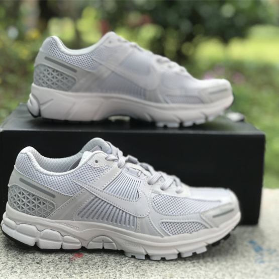  Nike Air Zoom Vomero 5 Vast Grey Sneaker    BV1358-001 - FashionPlug