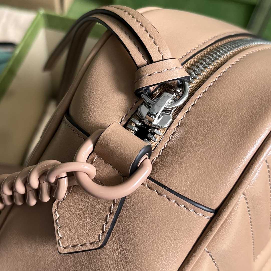 Gucci GG Marmont Matelassé Shoulder Bag(24*13*7cm) - FashionPlug
