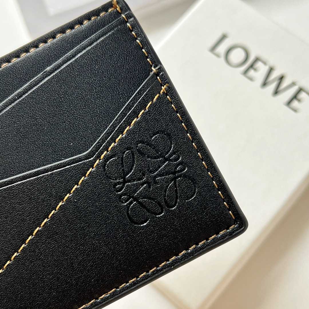 Loewe Puzzle Plain Cardholder (10x7.5cm) - FashionPlug