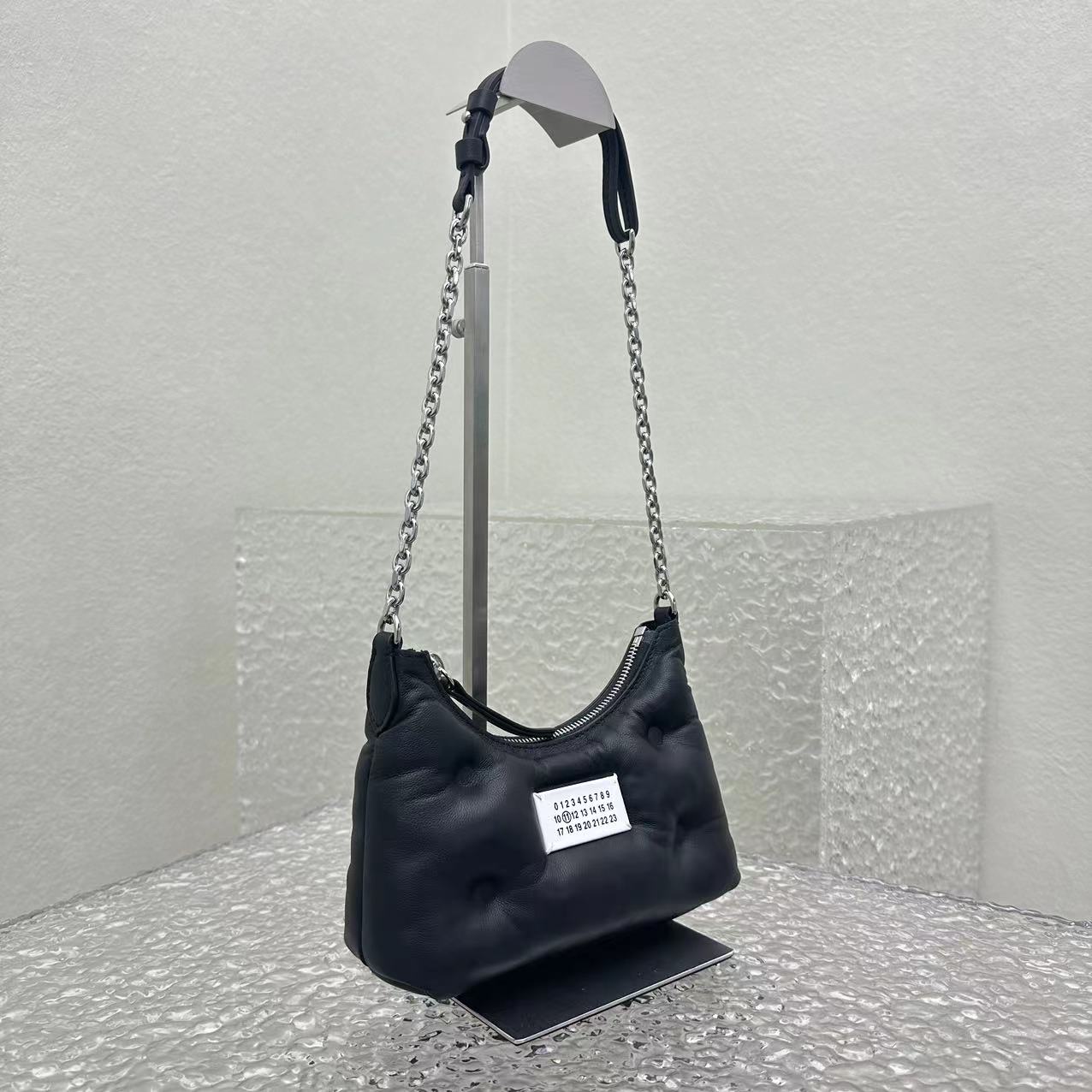 Maison Margiela Micro Glam Slam Shoulder Bag(10-20.5cm) - FashionPlug