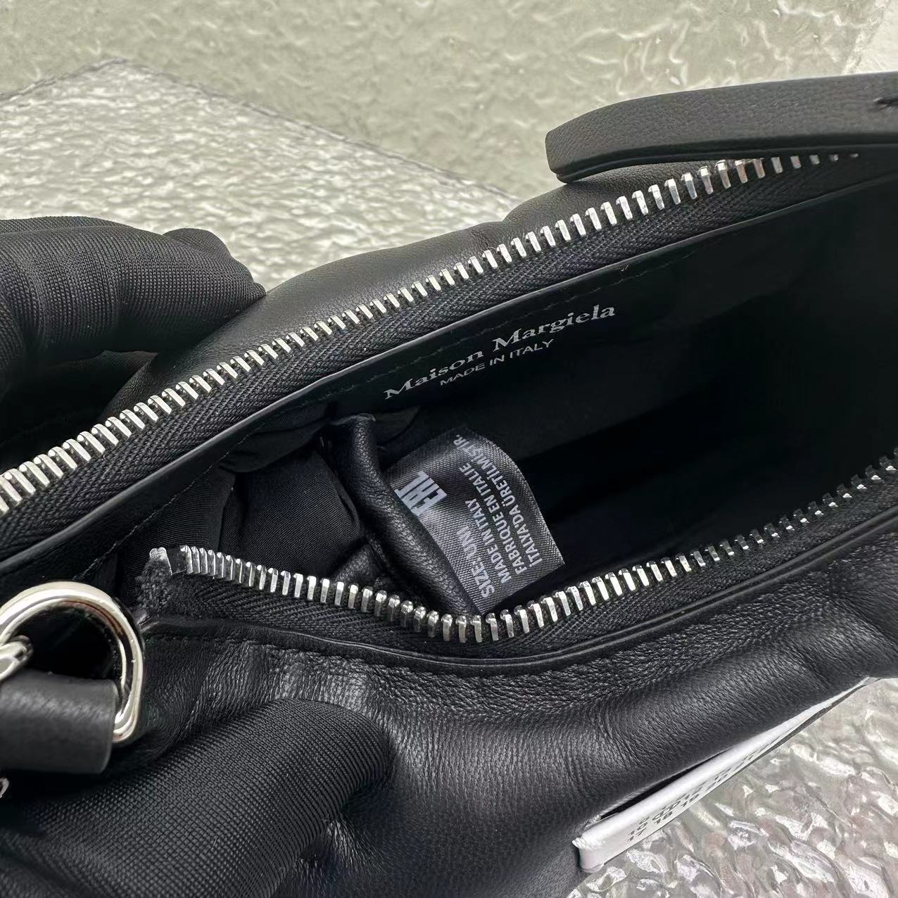 Maison Margiela Micro Glam Slam Shoulder Bag(10-20.5cm) - FashionPlug