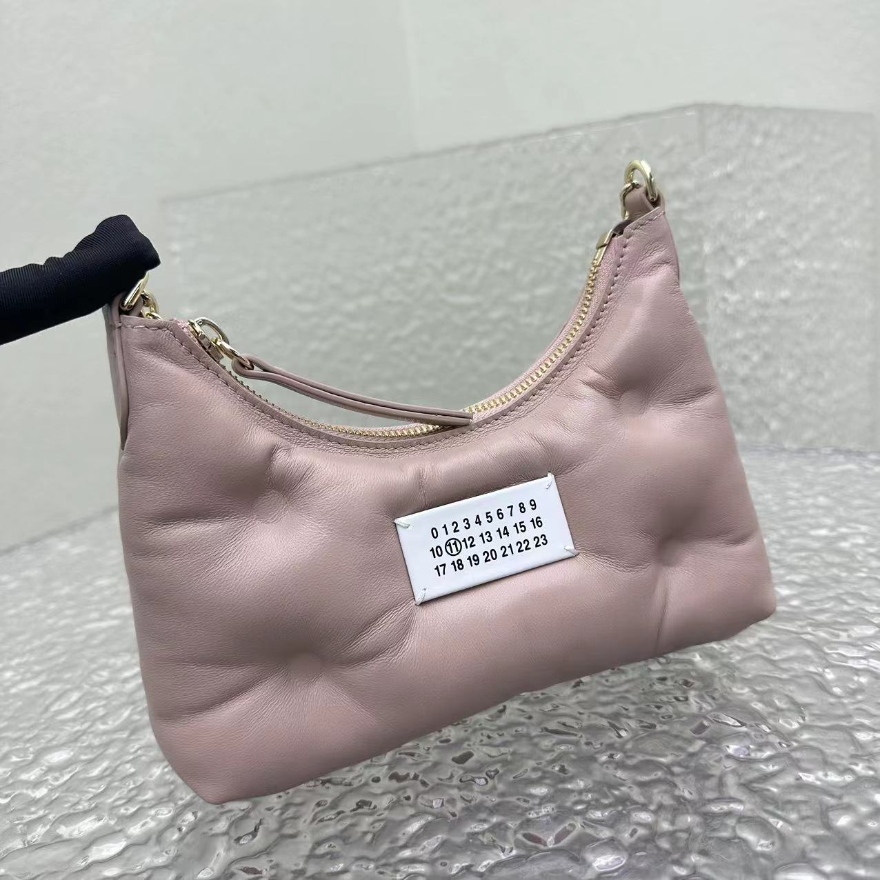 Maison Margiela Micro Glam Slam Shoulder Bag(10-20.5cm) - FashionPlug