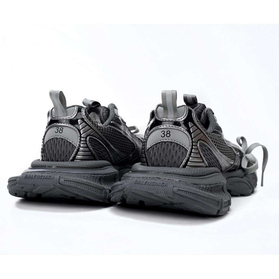 Balenciaga 3XL Trainers In Grey - FashionPlug