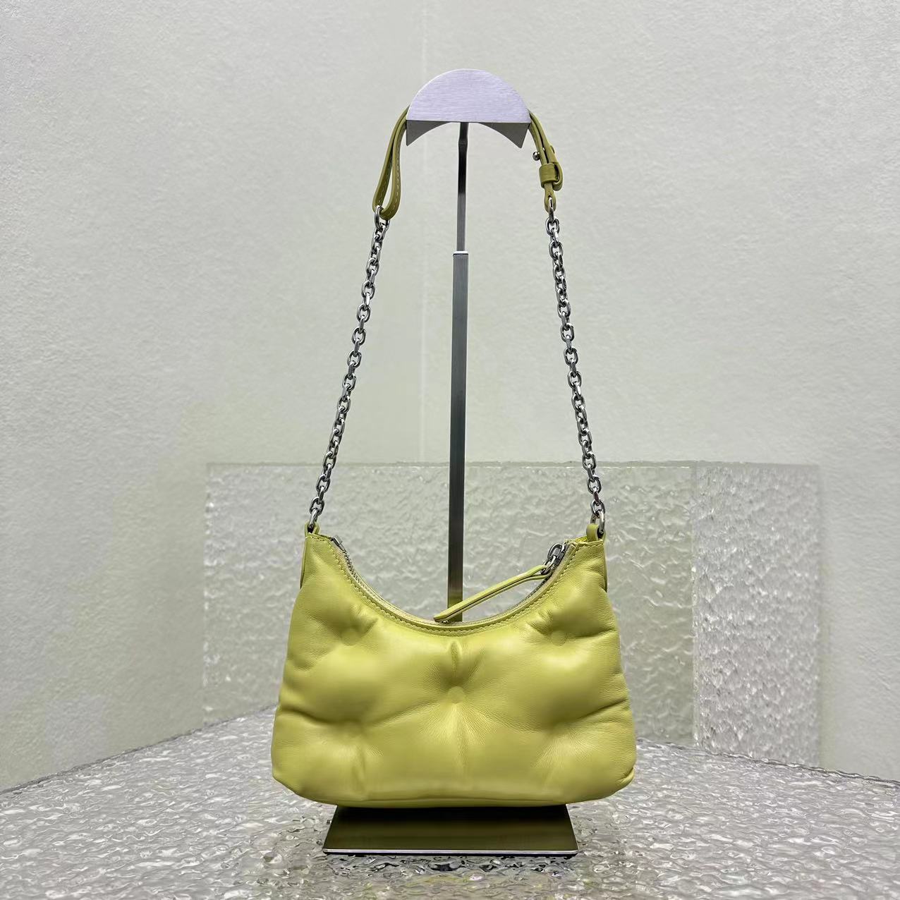 Maison Margiela Micro Glam Slam Shoulder Bag(10-20.5cm) - FashionPlug