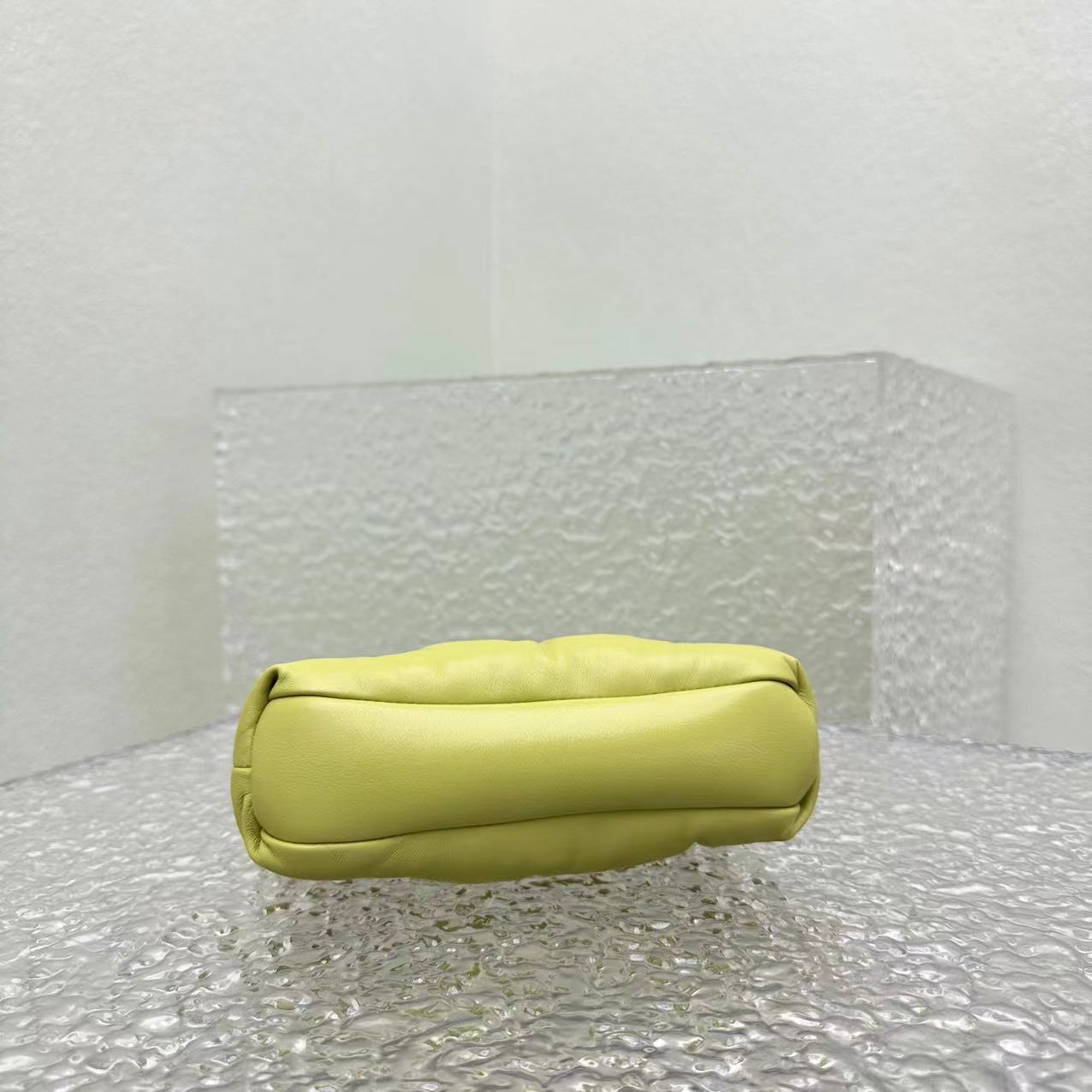 Maison Margiela Micro Glam Slam Shoulder Bag(10-20.5cm) - FashionPlug