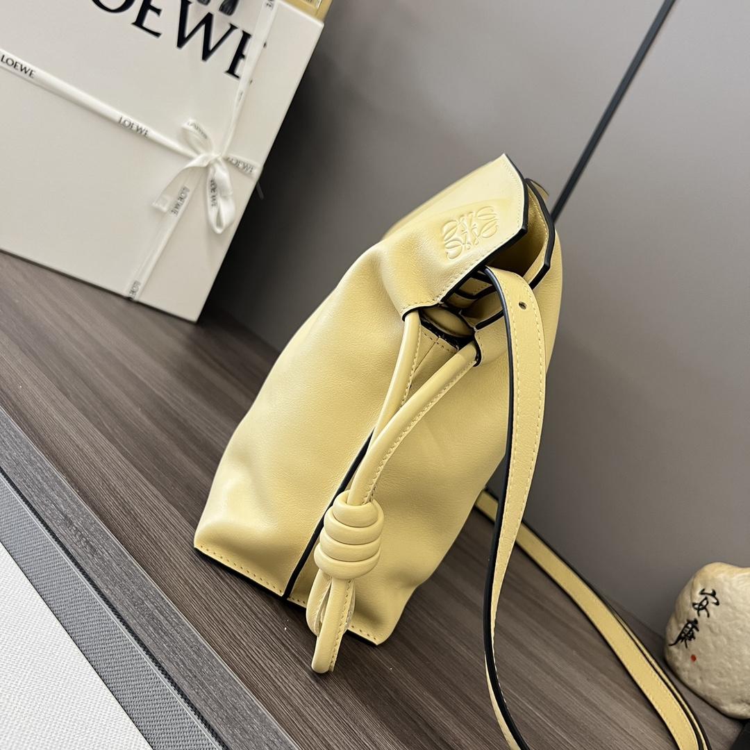Loewe Flamenco Clutch In Nappa Calfskin - FashionPlug