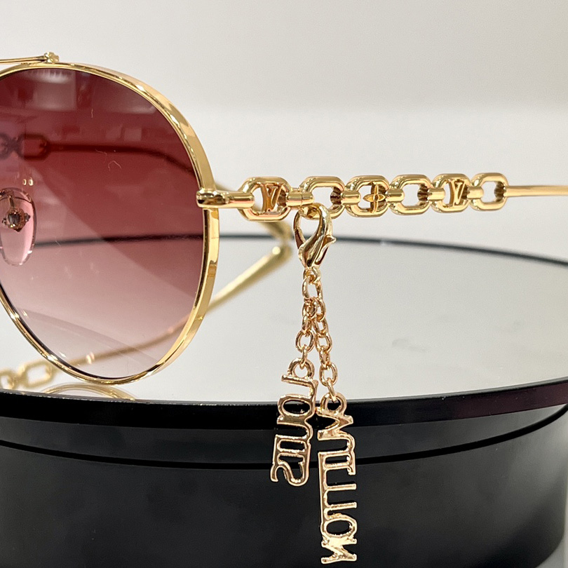 Louis Vuitton My LV Chain Pilot Sunglasses  Z1648W - FashionPlug