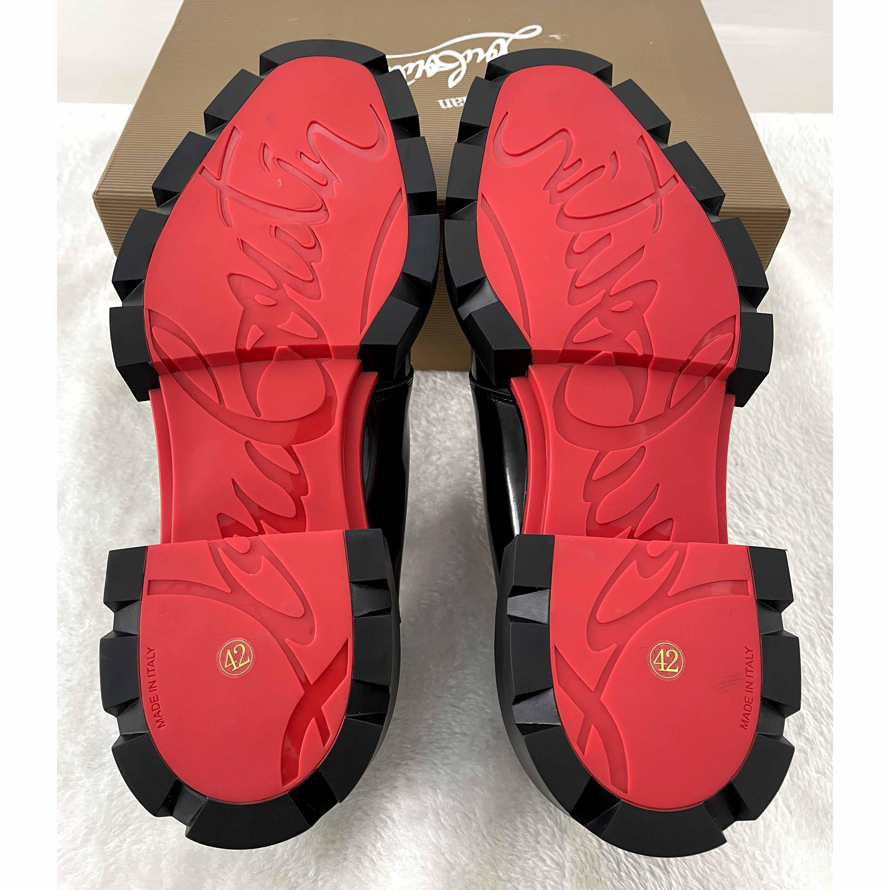 Christian Louboutin Men's Our Georges B Flat Chunky Loafers - FashionPlug