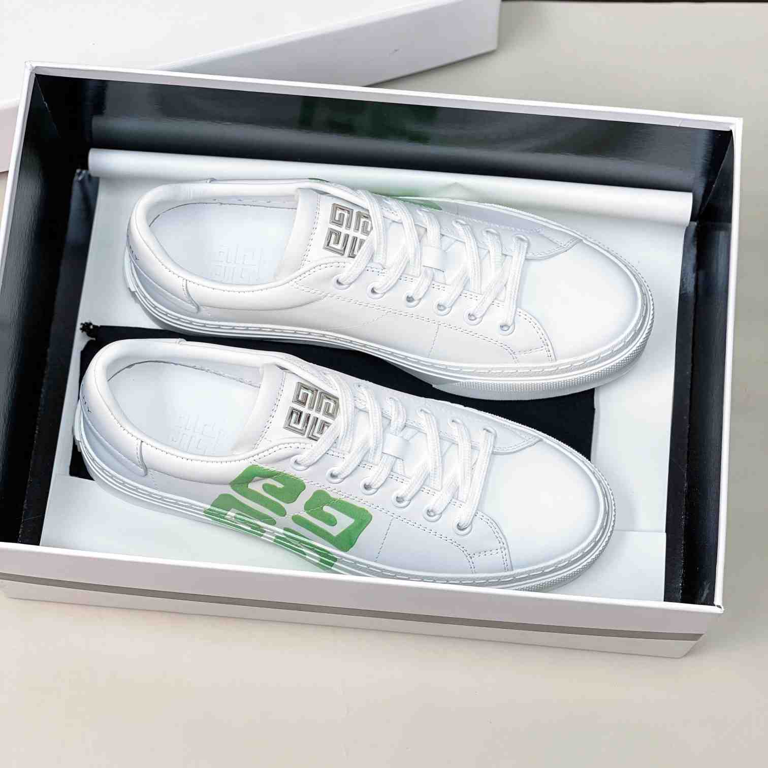 Givenchy City Sport Sneakers In Leather - FashionPlug