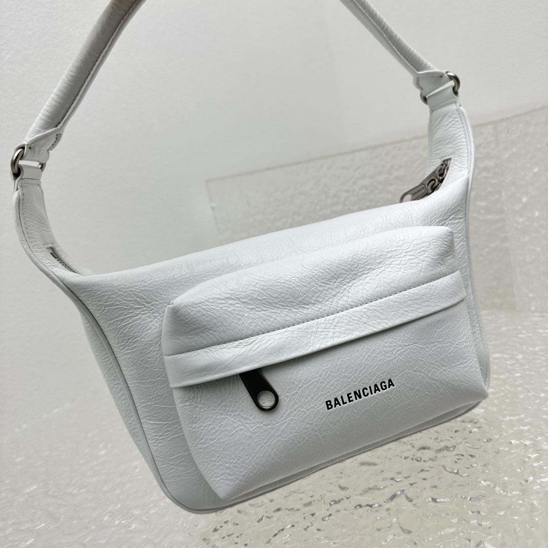 Balenciaga Raver Medium Bag With Handle In White - FashionPlug