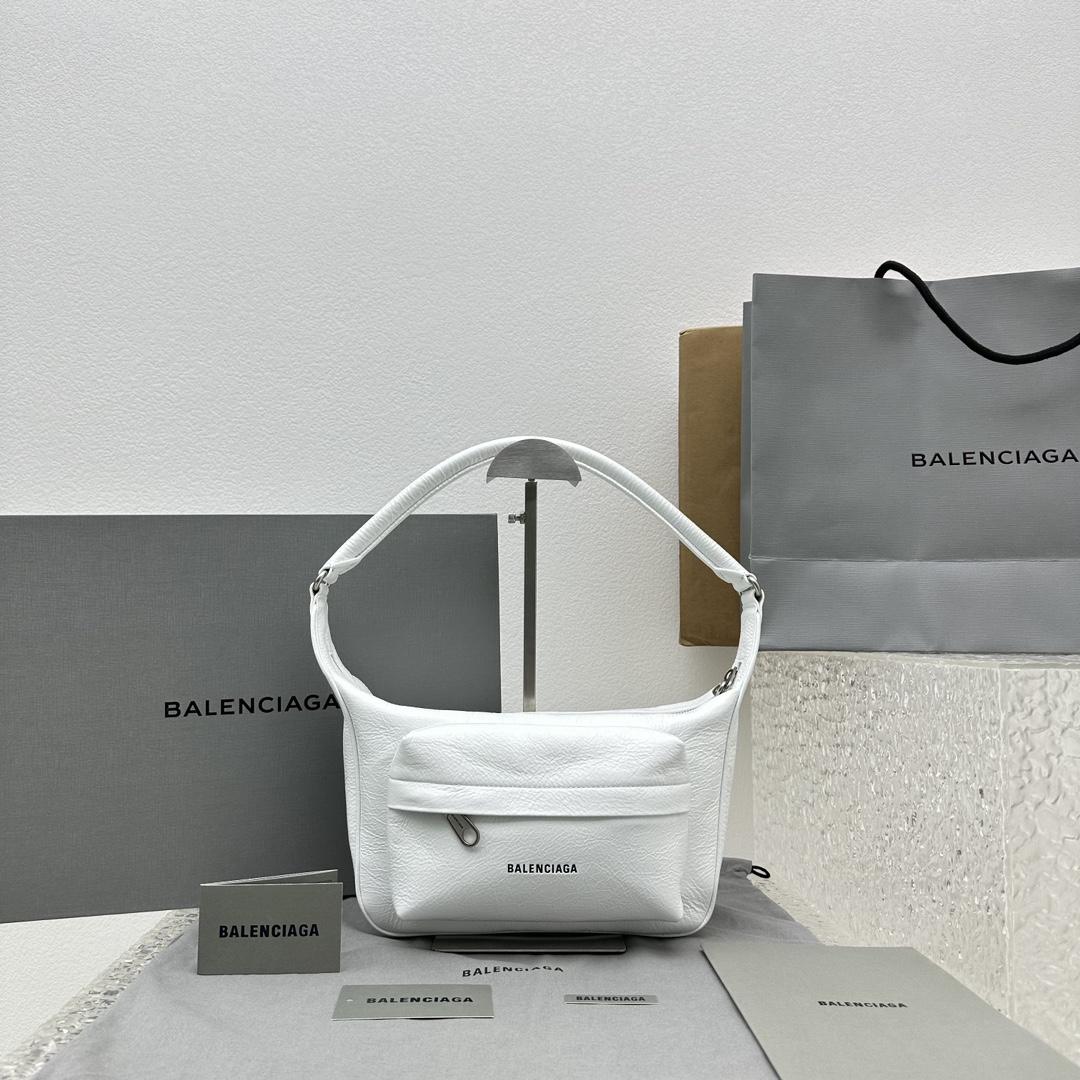 Balenciaga Raver Medium Bag With Handle In White - FashionPlug