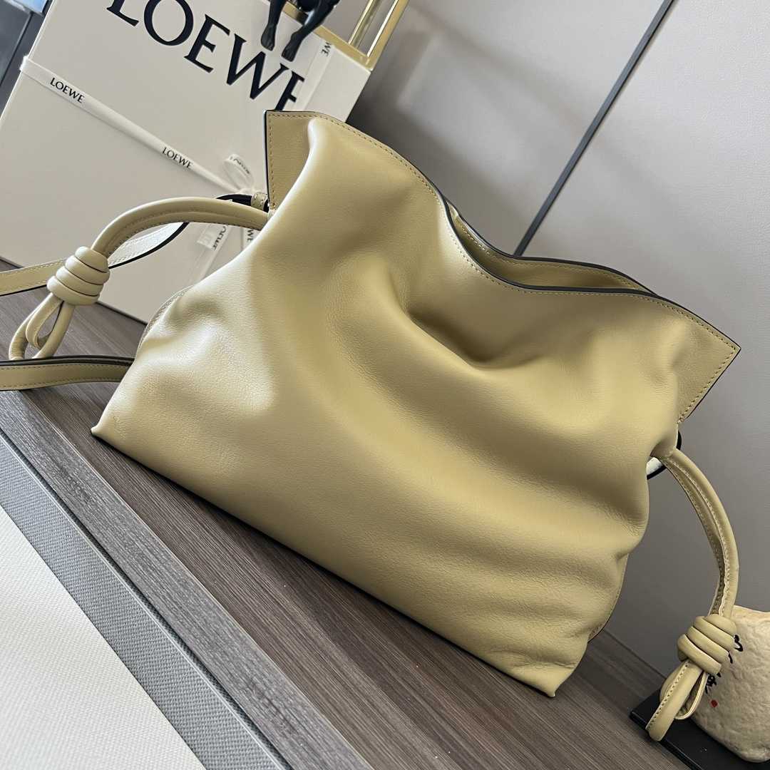 Loewe Flamenco Clutch In Nappa Calfskin - FashionPlug