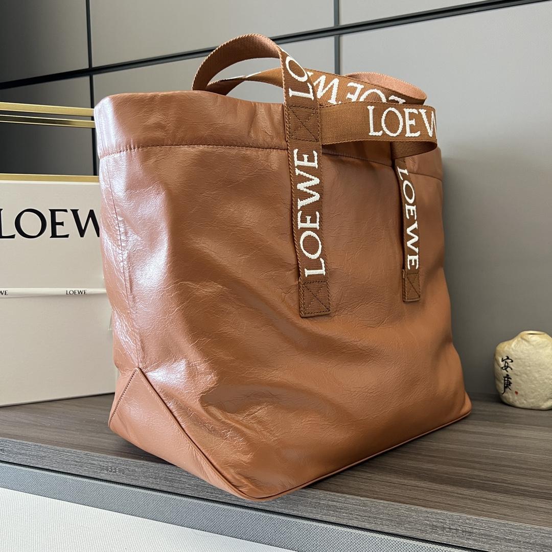 Loewe Fold Shopper In Paper Calfskin - FashionPlug