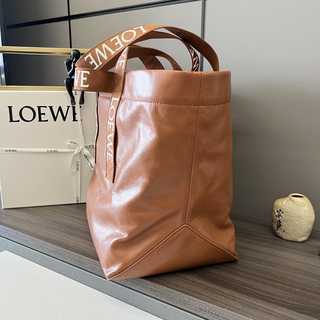 Loewe Fold Shopper In Paper Calfskin - FashionPlug