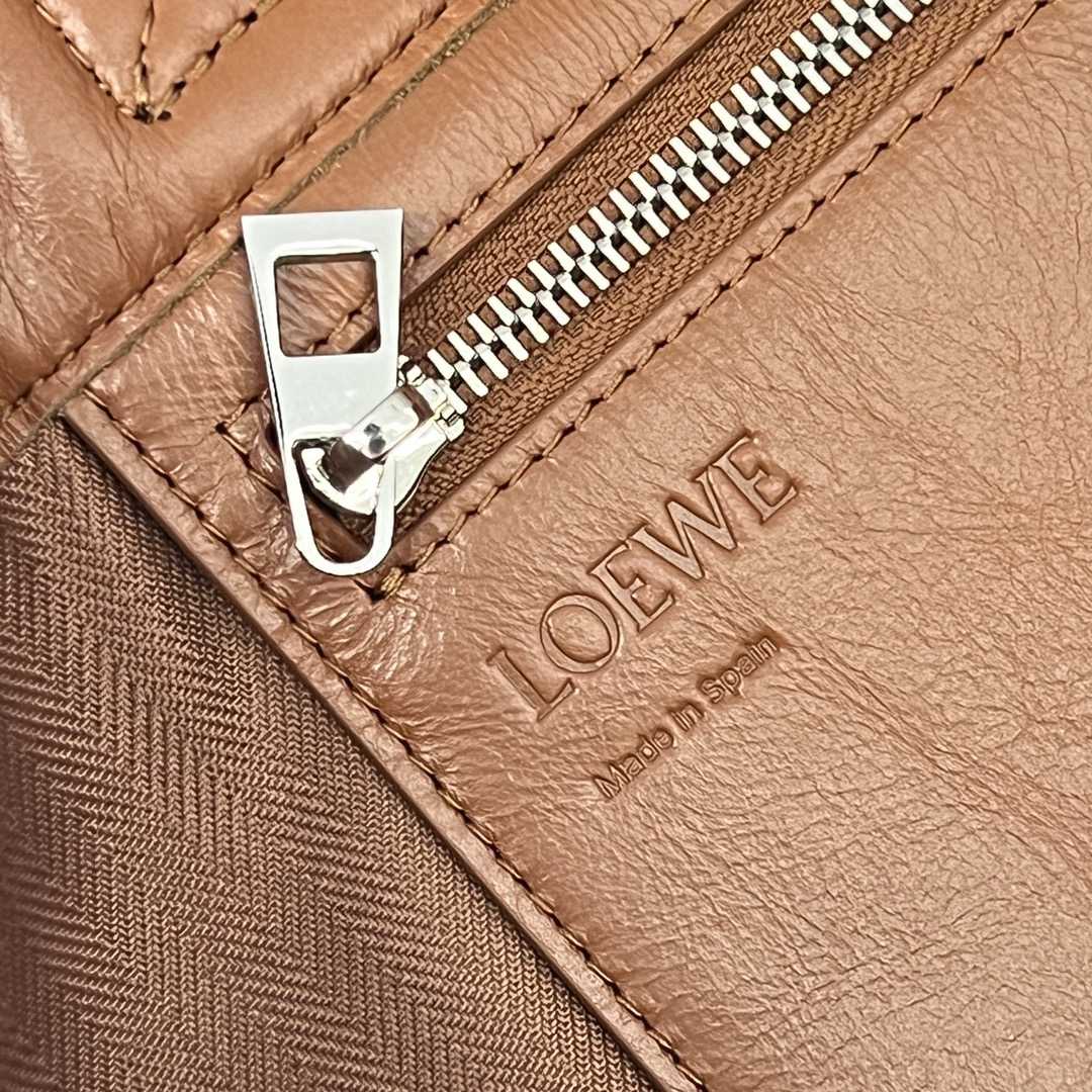 Loewe Fold Shopper In Paper Calfskin - FashionPlug