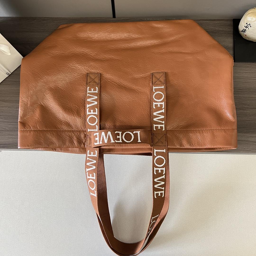 Loewe Fold Shopper In Paper Calfskin - FashionPlug