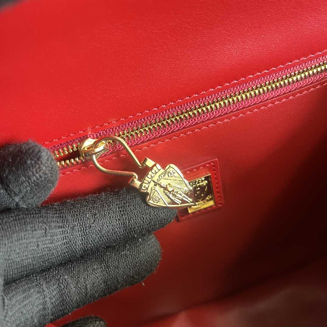 Gucci Equestrian Inspired Shoulder Bag(21-20-7cm)   - FashionPlug