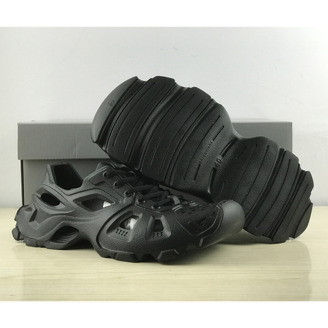 Balenciaga HD Lace-Up Sneaker In Black - FashionPlug
