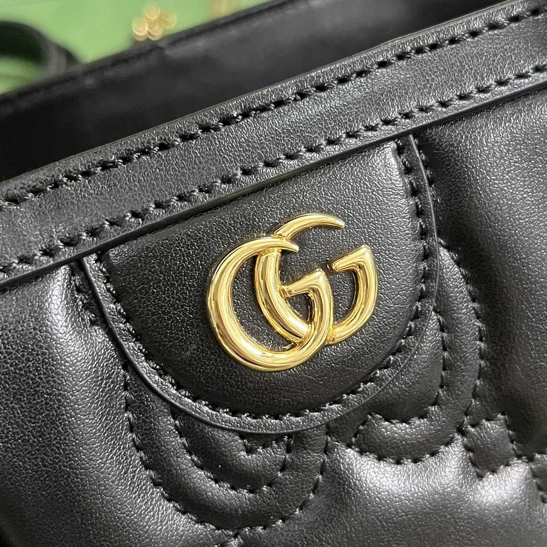 Gucci GG Matelassé Tote(31-27.5-14cm) - FashionPlug