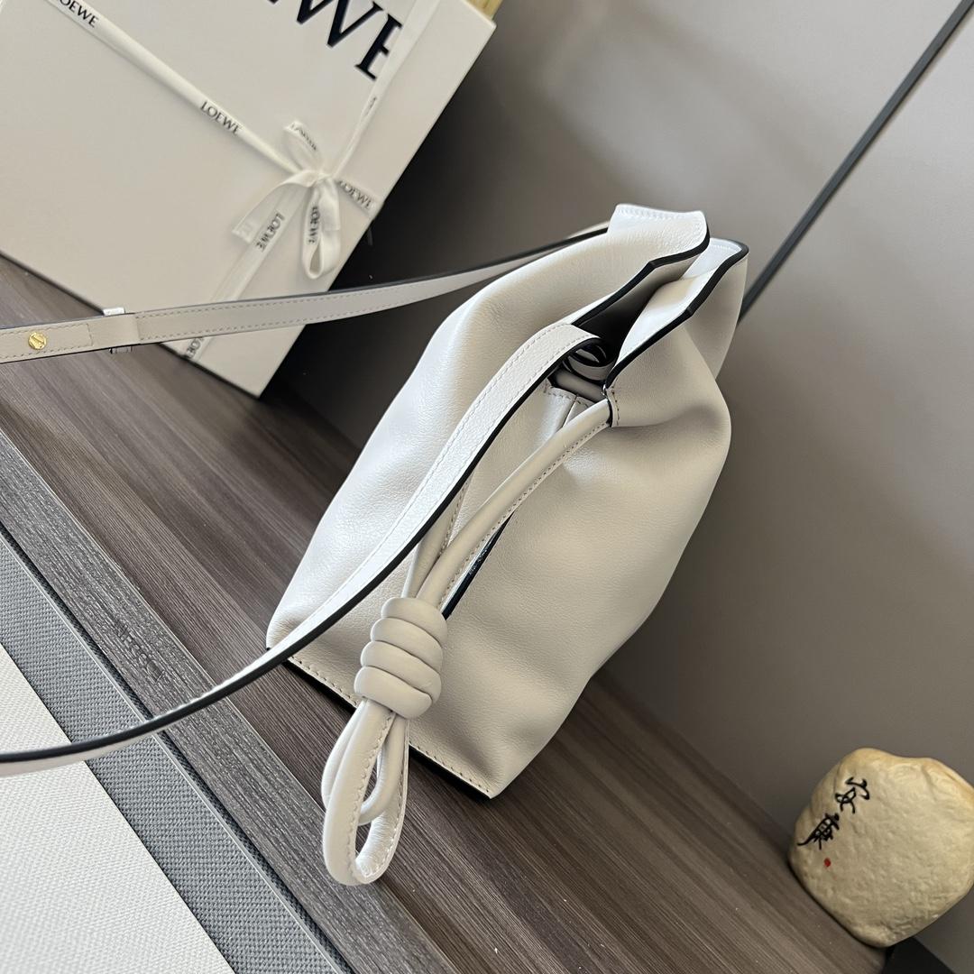 Loewe Flamenco Clutch In Nappa Calfskin - FashionPlug