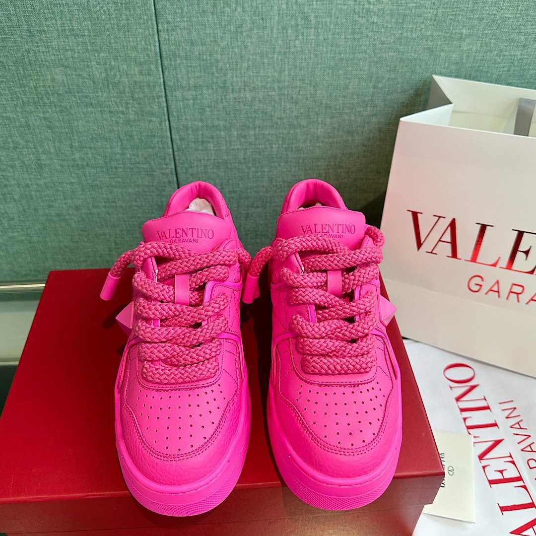 Valenti One Stud XL Nappa Leather Low-Top Sneaker - FashionPlug